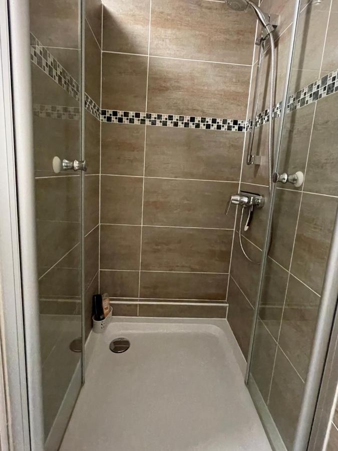 Deluxe Apartment Wiesbaden Bagian luar foto